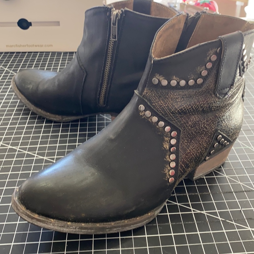 Handmade boots from Circle G